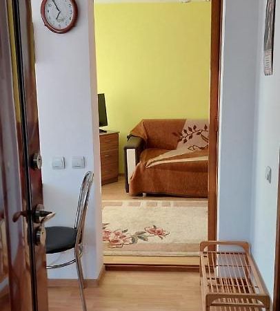 Fely Room Petroşani Екстериор снимка