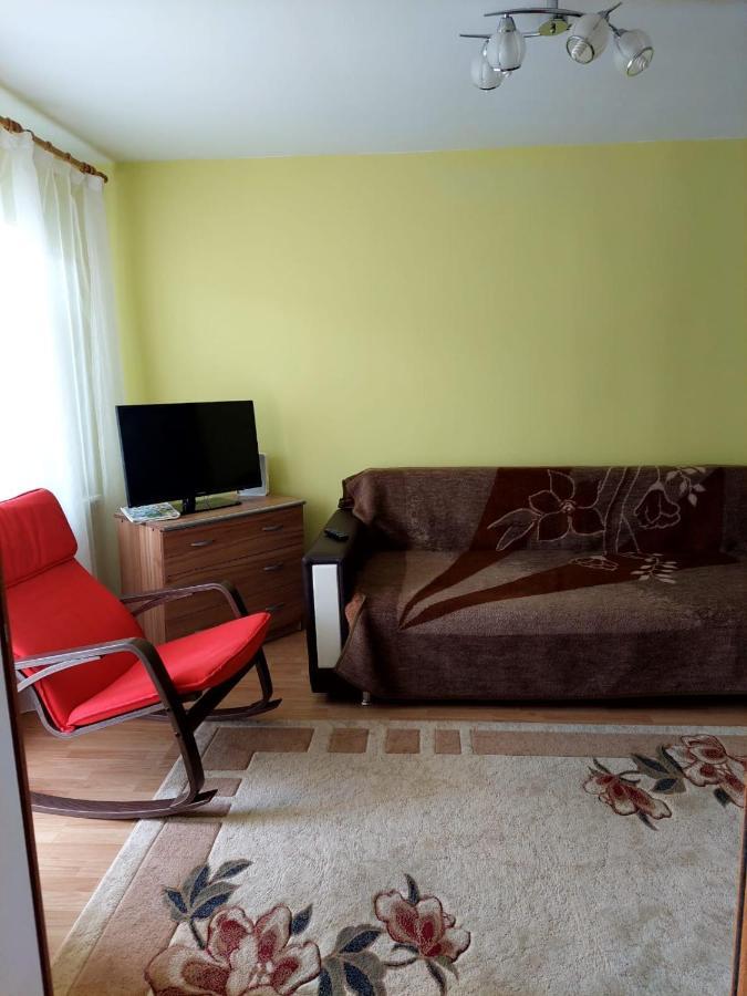 Fely Room Petroşani Екстериор снимка